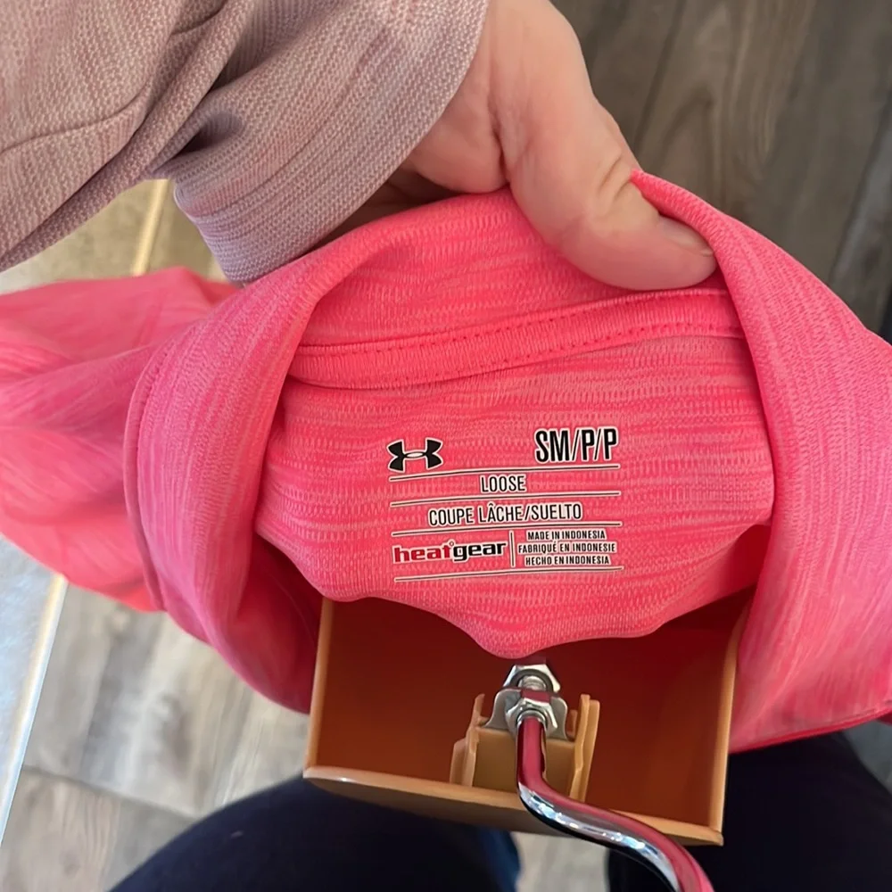 LAST CHANCE-Under armour quarter zip - Picture 6 of 6